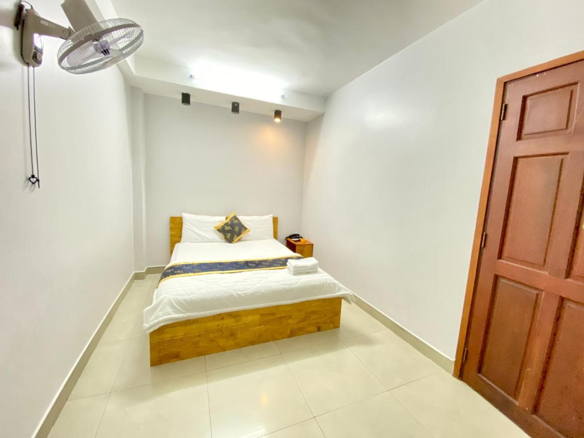 Thien Son Hotel Hô Chi Minh-Ville Extérieur photo